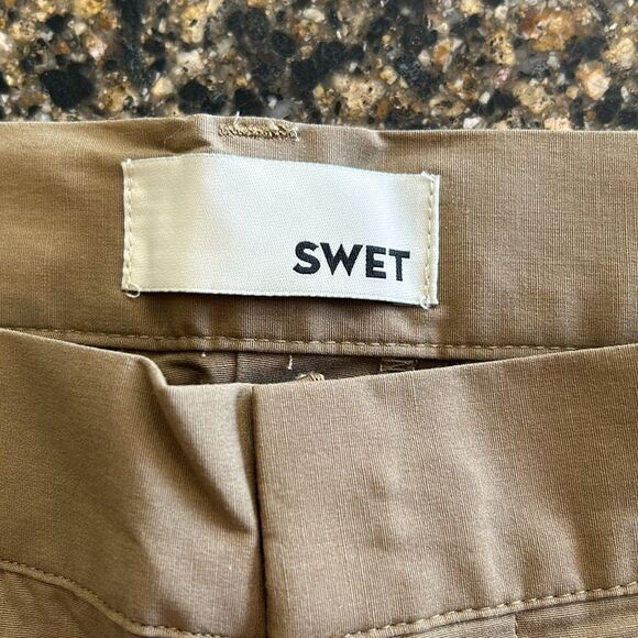 NEW Swet Tailor Mens Khaki Pants
Bundle them with the grey New Swet Tailor - Picture 3 of 7